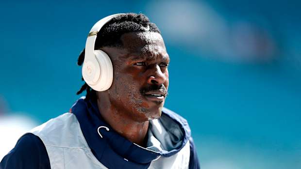 nfl-teams-interested-antonio-brown.jpg